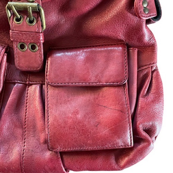 BCBG Max Azria Leather Purse in Burgundy 6 pockets! - Picture 3 of 7